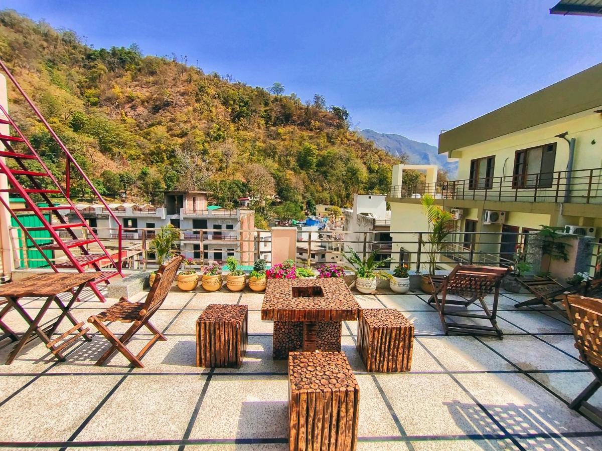 Karwaan Hostel Rishīkesh Extérieur photo