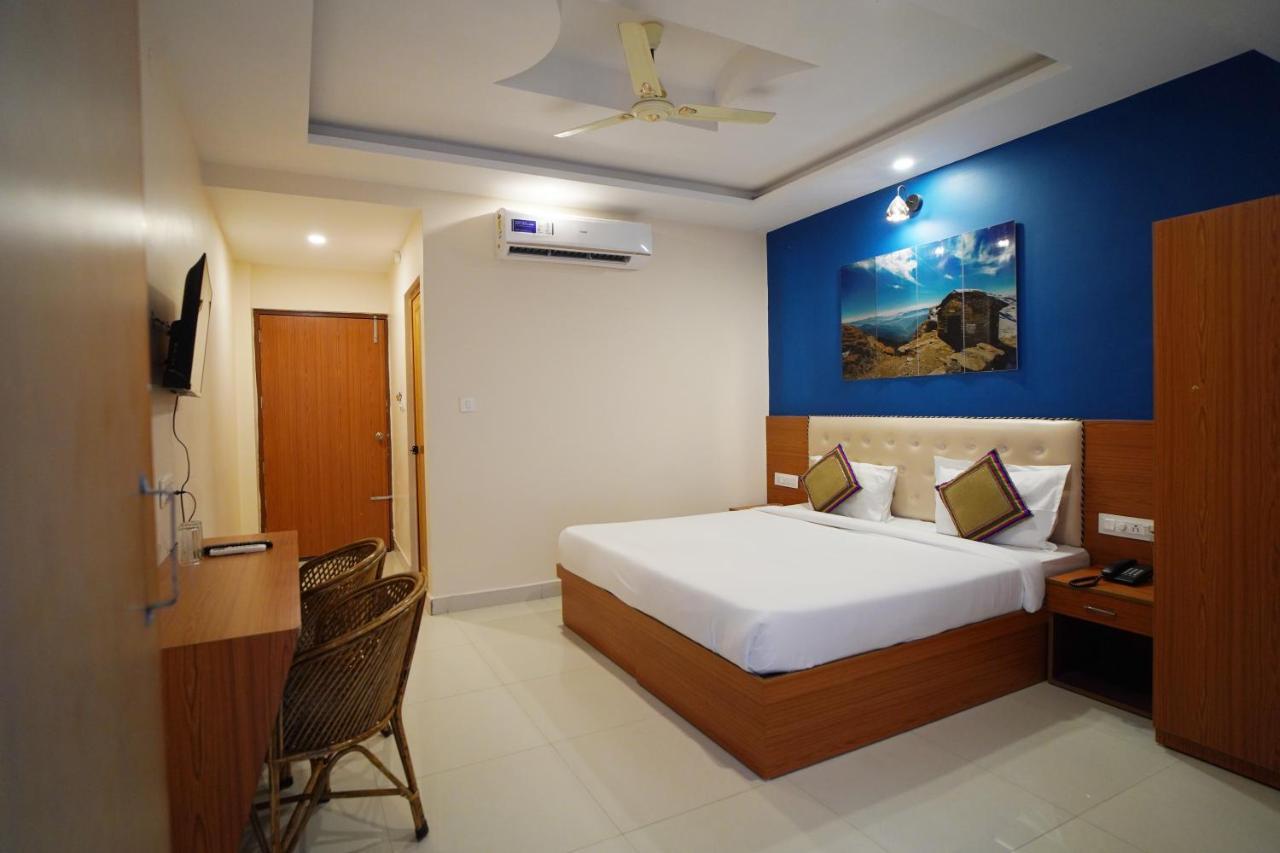 Karwaan Hostel Rishīkesh Extérieur photo