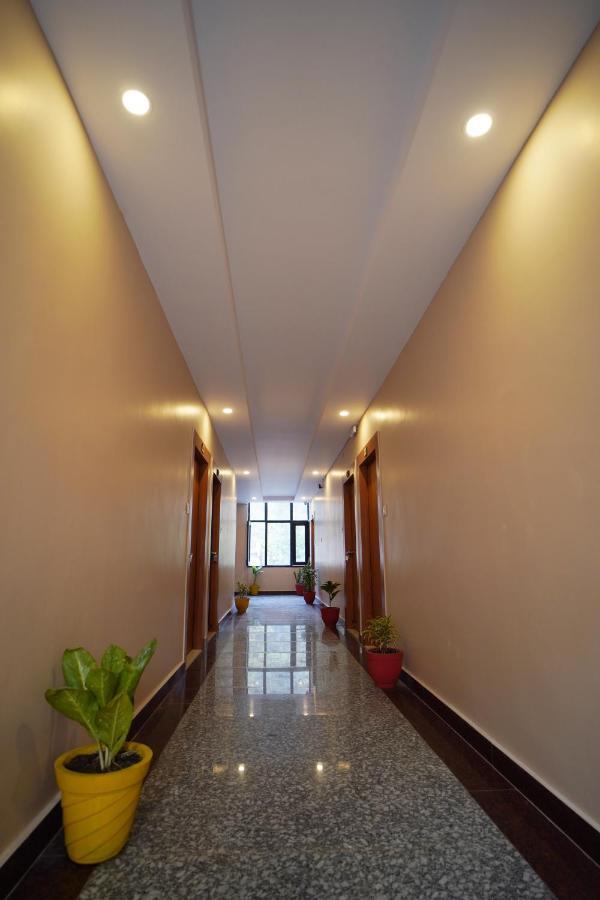 Karwaan Hostel Rishīkesh Extérieur photo