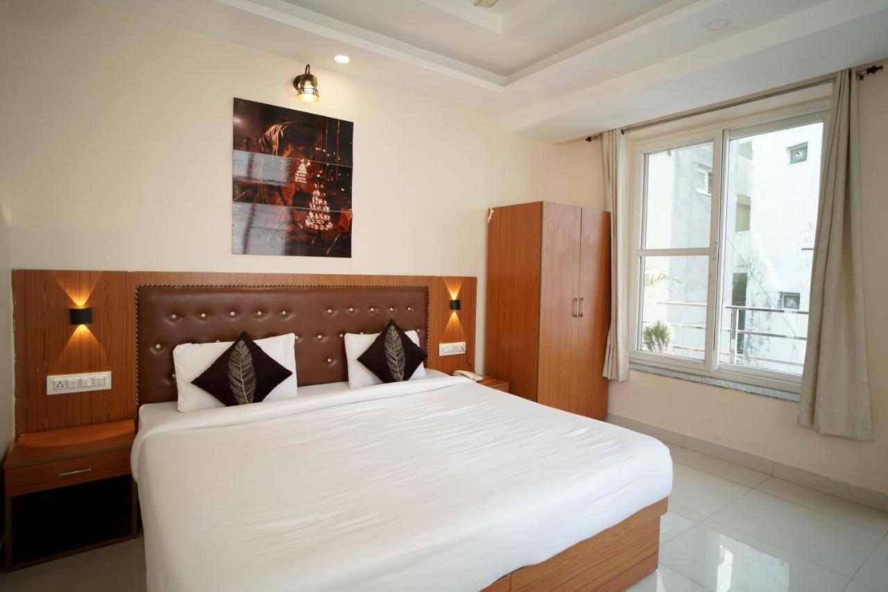 Karwaan Hostel Rishīkesh Extérieur photo
