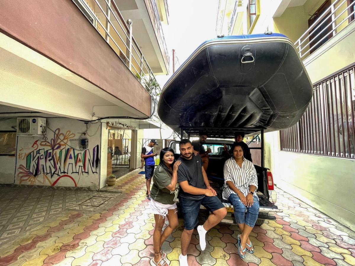Karwaan Hostel Rishīkesh Extérieur photo