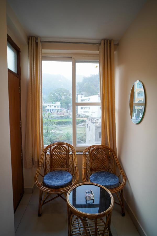 Karwaan Hostel Rishīkesh Extérieur photo